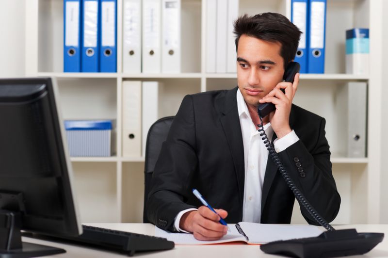 Personal customer advice by telephone